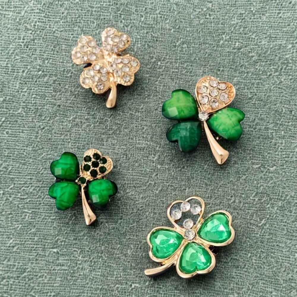 Four-Leaf Clover Pendant Green Brooch Rhinestone Lucky Emblem St. Patrick’s Day